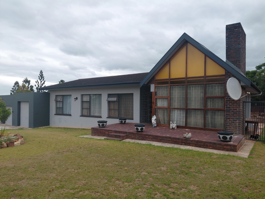 4 Bedroom Property for Sale in Vanes Estate Eastern Cape